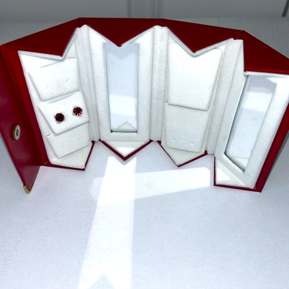 Swarovski Red Red Stud Earrings and Jewelry Box - Picture 3 of 6